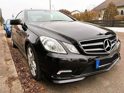 Gebraucht Mercedes E350 Avantgarde 292 PS (214 kW) 2010 Schwarz Coupé