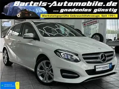 Używany Mercedes B200 Urban 156 KM (114 kW) 2015 Biały Minivan