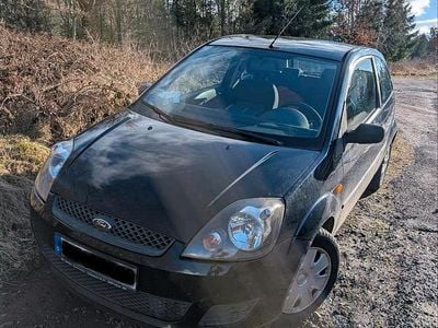 Gebraucht Ford Fiesta 60 PS (44 kW) 2007 Kleinwagen