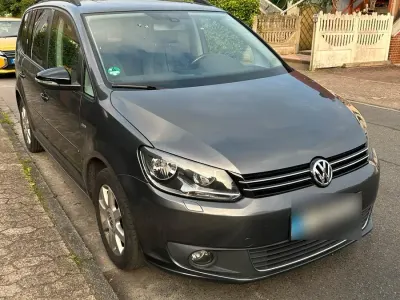 Gebraucht VW Touran 105 PS (77 kW) 2013 Grau Van / Kleinbus