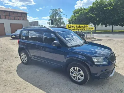 Gebraucht Skoda Yeti 122 PS (89 kW) 2015 Tintenblau SUV