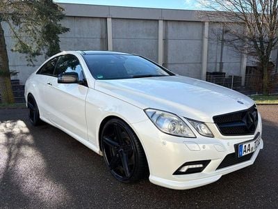 Weiß Gebraucht 2010 Mercedes E350 Coupé | 14.500 € (Teuer)