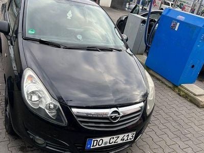 Gebraucht Opel Corsa Sport 101 PS (74 kW) 2010 Schwarz Limousine
