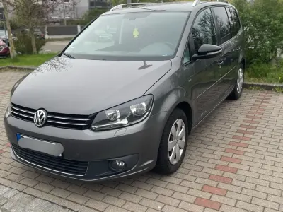 Gebraucht VW Touran 105 PS (77 kW) 2012 Grau Van / Kleinbus