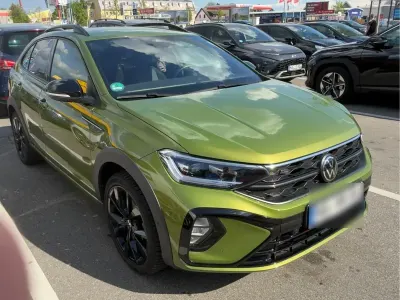 Gebraucht VW Taigo R-line 150 PS (110 kW) 2023 Grün SUV