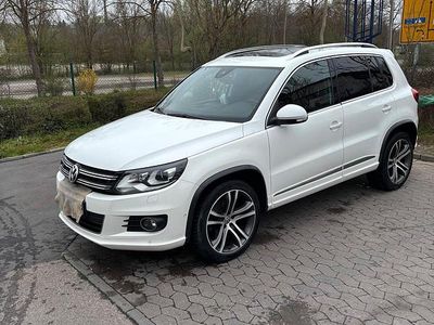 Usata VW Tiguan R-line 140 CV (102 kW) 2012 Bianco SUV