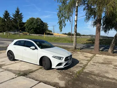Gebraucht Mercedes A200 AMG 163 PS (119 kW) 2021 Weiß Kleinwagen