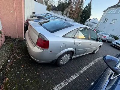 Gebraucht Opel Vectra GTS 122 PS (89 kW) 2005 Silber Limousine