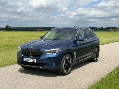 Gebraucht BMW iX3 Impressive 210 kW (286 PS) 2021 Blau SUV
