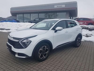 Weiß Gebraucht 2023 Kia Sportage Edition 7 SUV | 21.990 € (Fairer Preis)