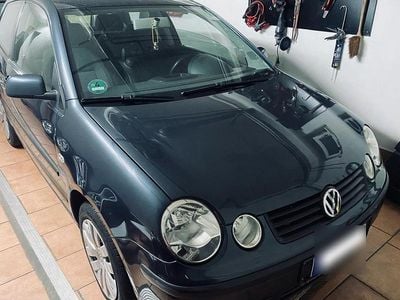 Gebraucht VW Polo 64 PS (47 kW) 2003 Schwarz Kleinwagen