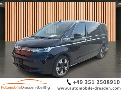Usata VW T7 Style 150 CV (110 kW) 2025 Nero Furgone