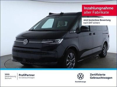 Schwarz (deep black perleffekt (schwarz)) Gebraucht 2025 VW California California Van | 70.330 € (Fairer Preis)