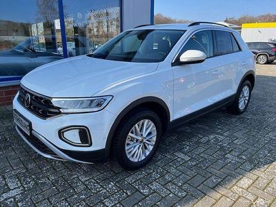 Gebraucht VW T-Roc Life 116 PS (85 kW) 2025 Pure white SUV