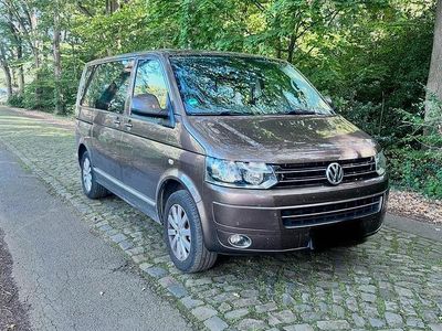 Second-hand VW T5 Highline 179 CP (131 kW) 2010 Maro Van