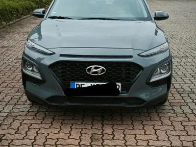 Gebraucht Hyundai Kona Pure 120 PS (88 kW) 2020 Grau SUV