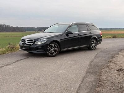 Gebraucht Mercedes 220 169 PS (124 kW) 2014 Schwarz Kombi