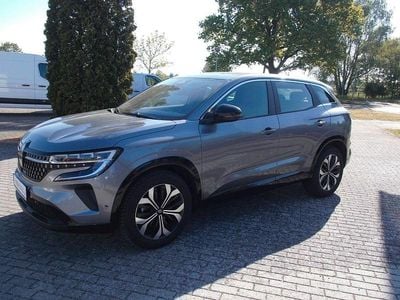 Gebraucht Renault Austral Equilibre 140 PS (102 kW) 2023 Grau SUV