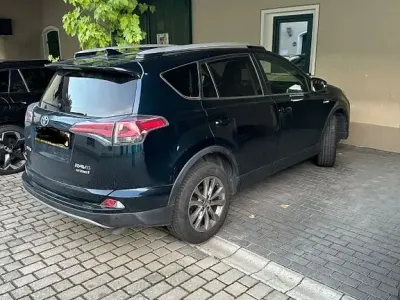 Gebraucht Toyota RAV4 Comfort 152 PS (111 kW) 2017 Schwarz SUV