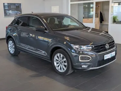 Używany VW T-Roc Sport 150 KM (110 kW) 2021 Szary SUV