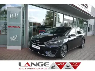 Neu Kia Ceed Sportswagon GT-Line 140 PS (102 kW) 2025 (1k) black pearl m Kombi
