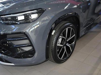 Usata VW Tayron Comfortline 193 CV (141 kW) 2026 Grigio SUV