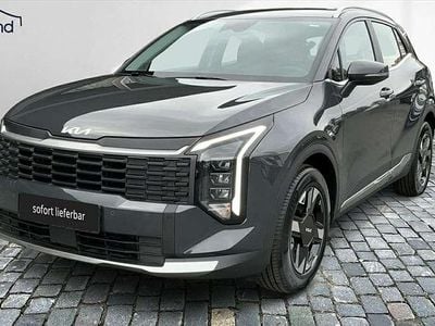 Grau / pentametal Neu 2025 Kia Sportage Urban SUV | 27.970 € (Superpreis)