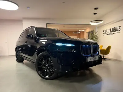 Gebraucht BMW X7 M Sport 352 PS (258 kW) 2024 Schwarz SUV