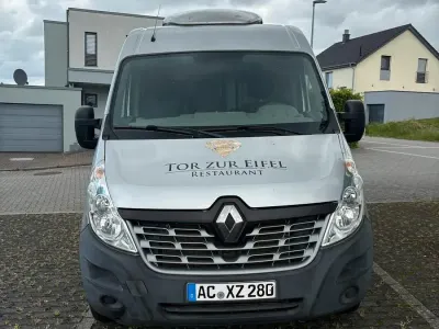 Używany Renault Master 136 KM (100 kW) 2016 Srebrny Van