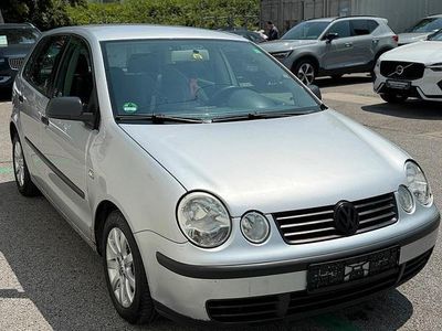 VW Polo
