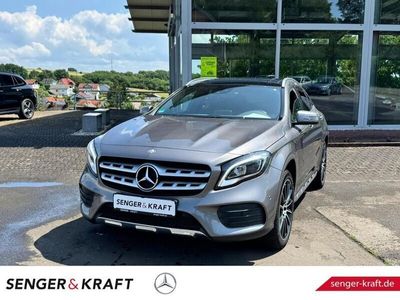 Mercedes GLA220