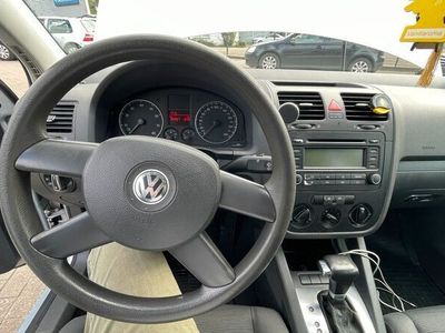gebraucht VW Golf V 1,6 Trennlinie