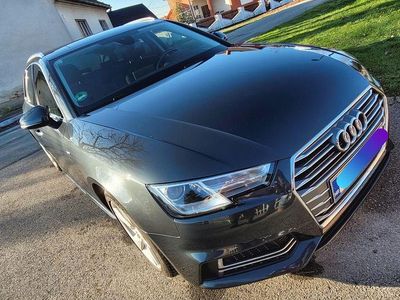 Gebraucht Audi A4 S-Line 190 PS (139 kW) 2016 Grau Kombi