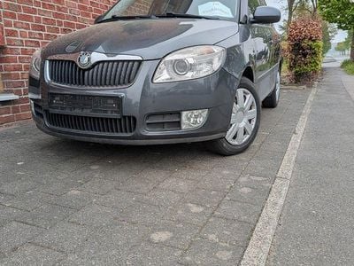 Second-hand Skoda Fabia SportLine 86 CP (63 kW) 2008 Gri Berlinǎ