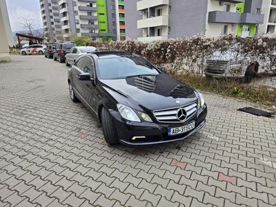 Mercedes E220