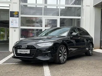 Gebraucht Audi A4 Ambiente 286 PS (210 kW) 2023 Schwarz Kombi
