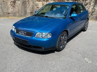 Second-hand Audi A3 150 CP (110 kW) 2000 Albastru Hatchback