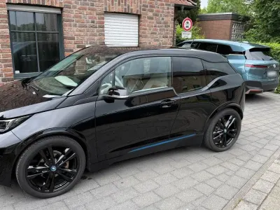 Gebraucht BMW i3 Performance 135 kW (184 PS) 2020 Schwarz Kleinwagen
