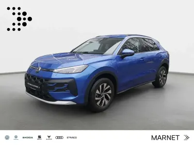 Nouă VW T-Roc Life 116 CP (85 kW) 2026 Albastru SUV