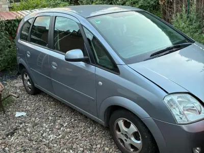 Gebraucht Opel Meriva 101 PS (74 kW) 2004 Grau Van / Kleinbus