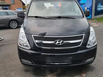 Hyundai H-1