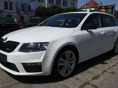 Gebraucht Skoda Octavia RS 184 PS (135 kW) 2016 Weiß Kombi