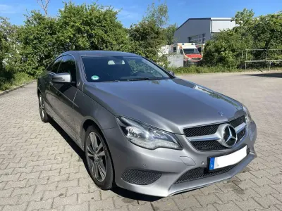 Gebraucht Mercedes E250 211 PS (155 kW) 2014 Grau Coupé