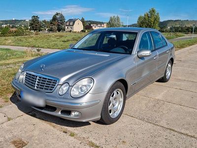 Mercedes E270