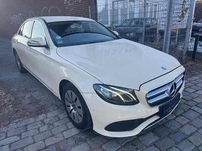 Gebraucht Mercedes E200 150 PS (110 kW) 2017 Beige Limousine