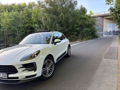 Porsche Macan S