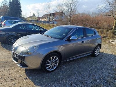 Gebraucht Alfa Romeo Giulietta Turismo 120 PS (88 kW) 2013 Silber Kleinwagen