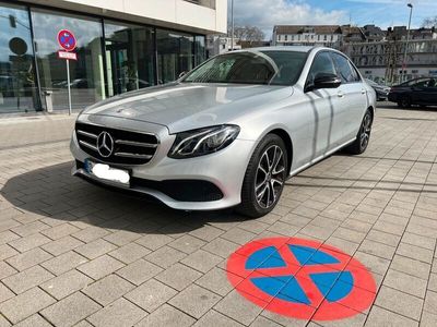 gebraucht Mercedes E200 Autom. - Silber