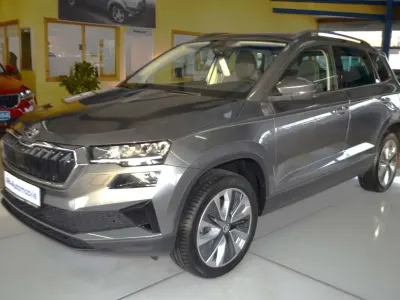 Używany Skoda Karoq Style 116 KM (85 kW) 2023 Szary SUV