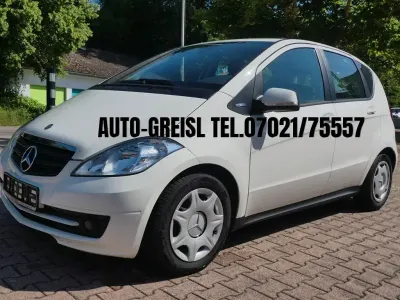 Gebraucht Mercedes A160 82 PS (60 kW) 2011 Weiß Kleinwagen